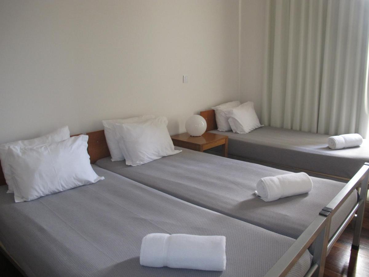 Ponta Delgada Azores Youth Hostels - Sao Miguel מראה חיצוני תמונה