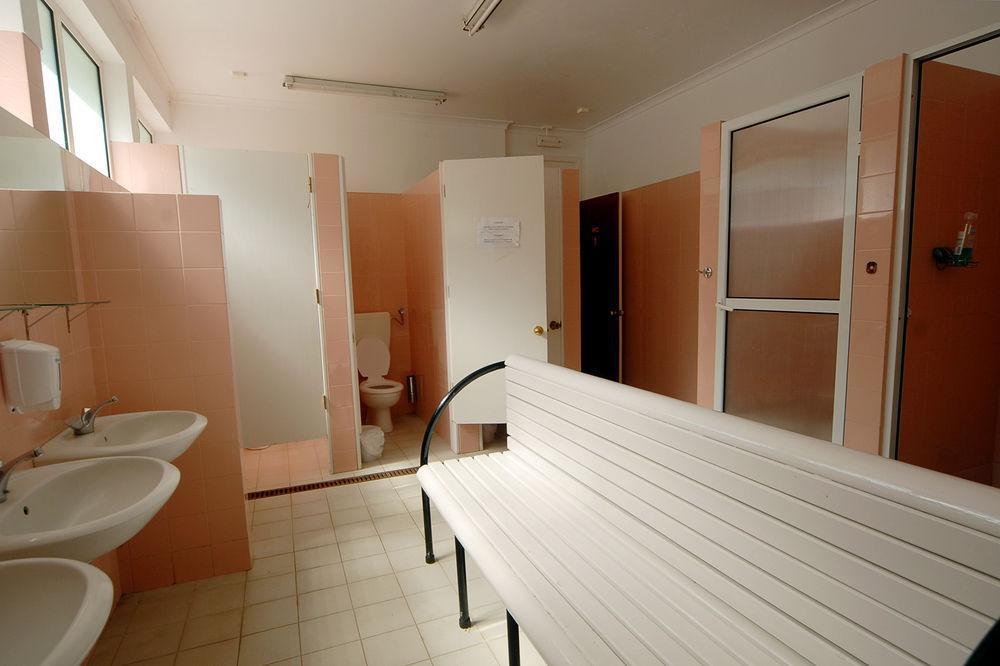 Ponta Delgada Azores Youth Hostels - Sao Miguel מראה חיצוני תמונה