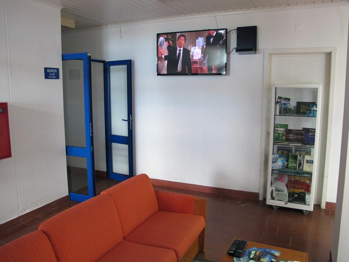 Ponta Delgada Azores Youth Hostels - Sao Miguel מראה חיצוני תמונה