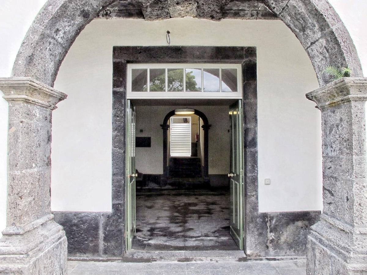 Ponta Delgada Azores Youth Hostels - Sao Miguel מראה חיצוני תמונה